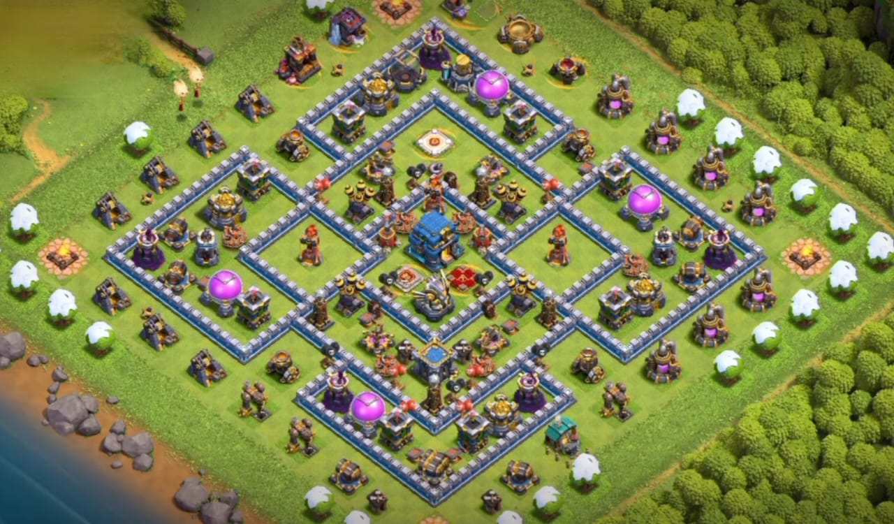 TH 12 Farm Base Layout